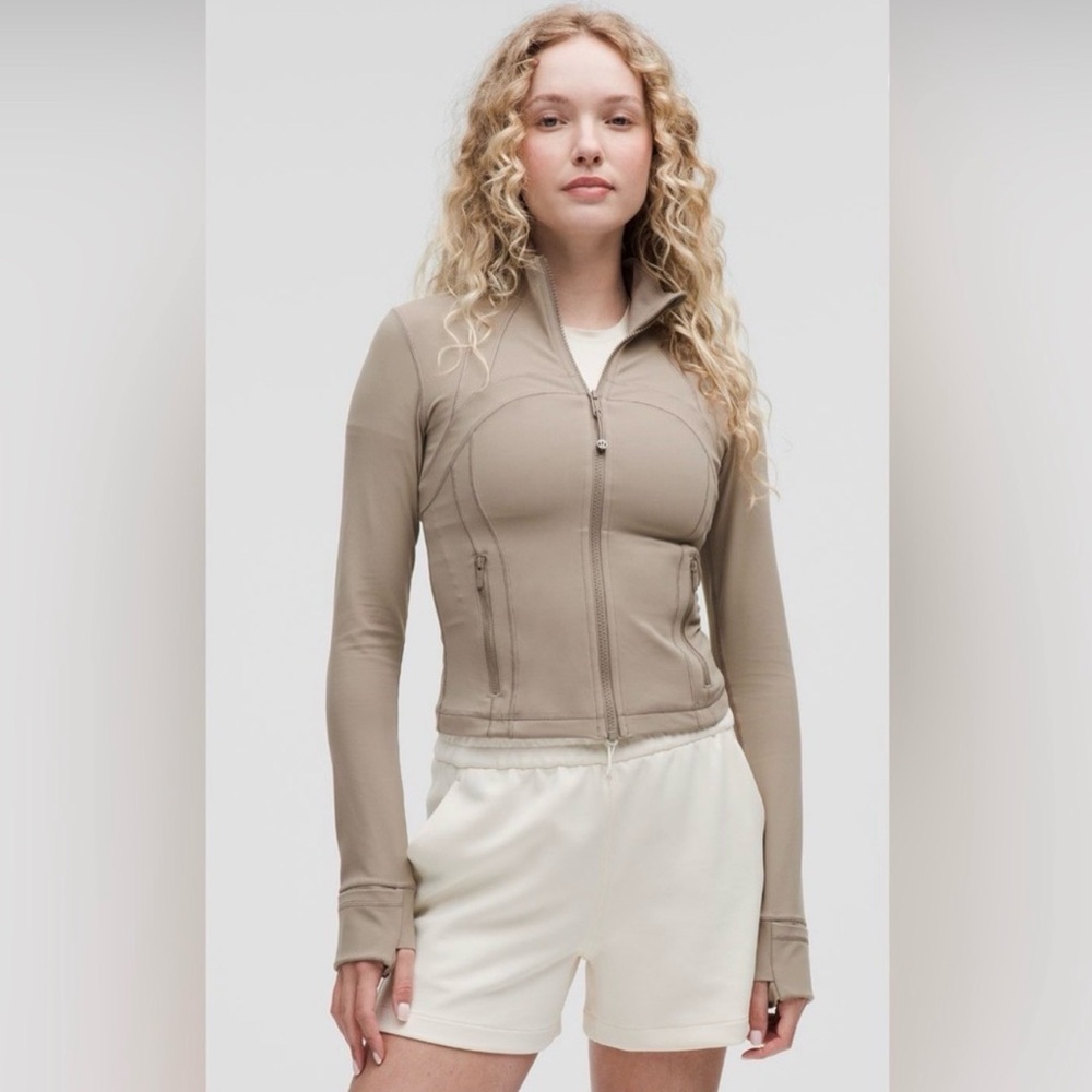 Lululemon Define Cropped Jacket in Warm Ash Gray
